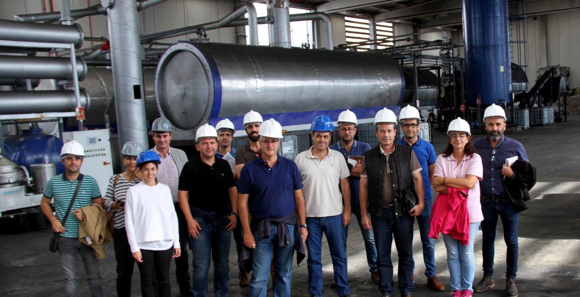 Hintes Oil recicla plastico en combustible