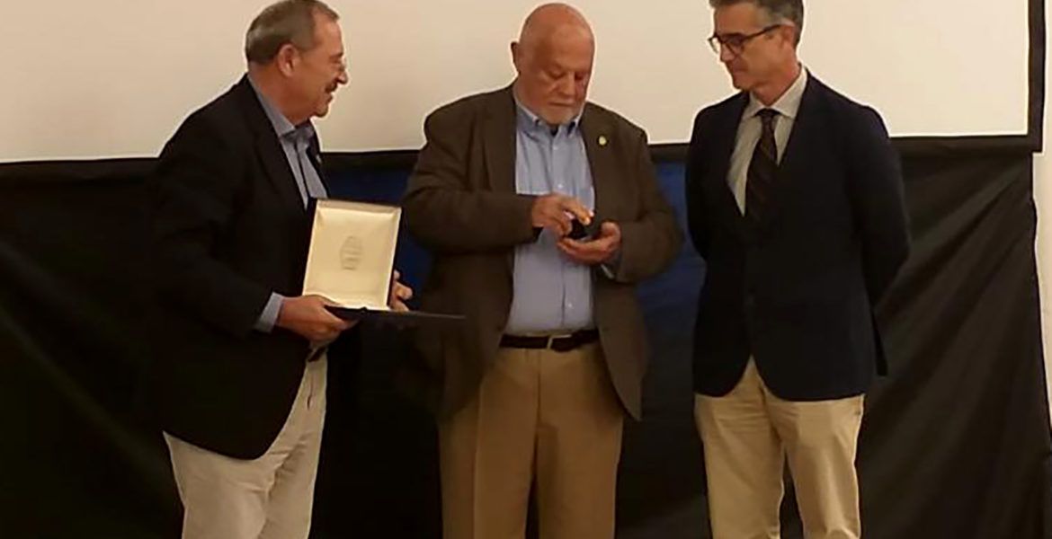 Agrocolor homenajea a Jacinto Godoy