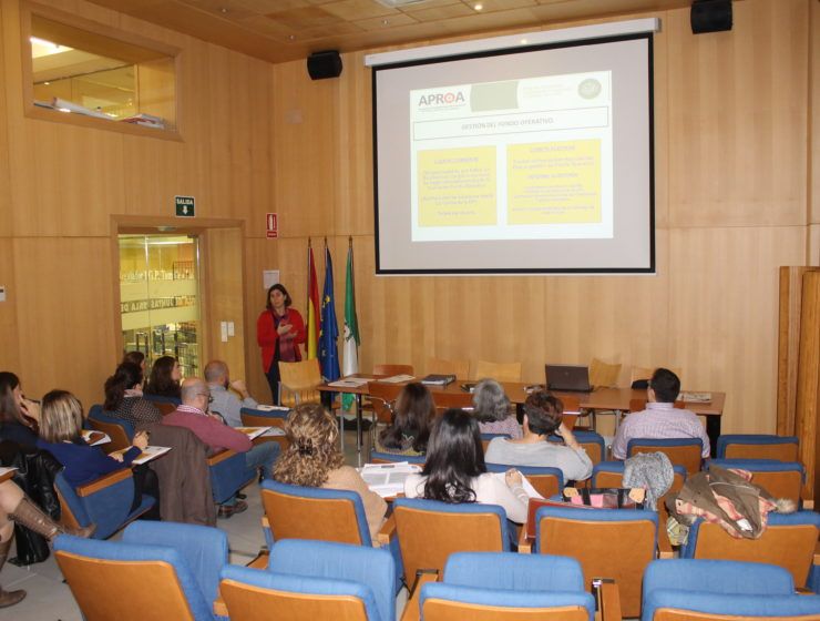 APROA tiene varias líneas de formación
