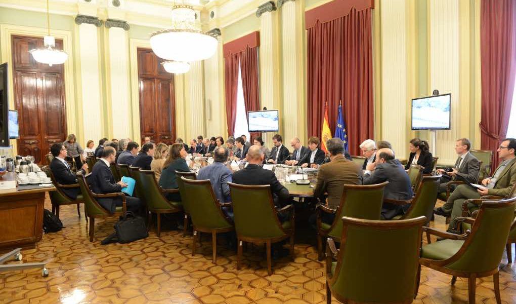 Reunión entre el secretario de Agricultura y los representantes de las CCAA.