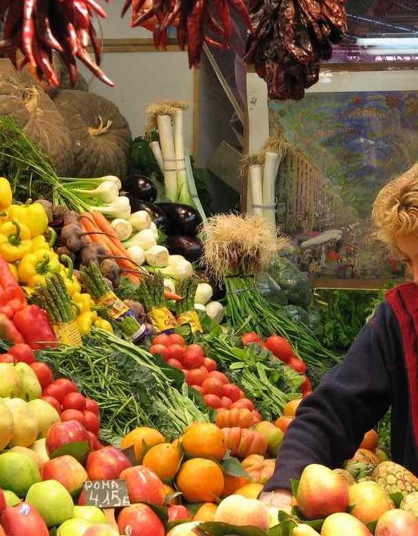 frutas y verduras en mercado