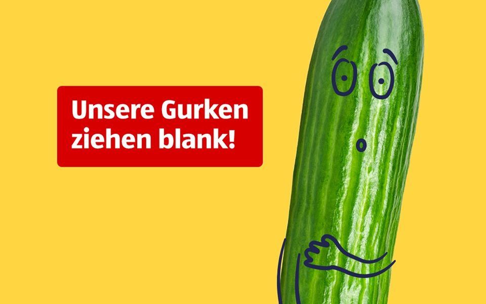 Nuestros pepinos están desnudos, dice el eslogán de Aldi.