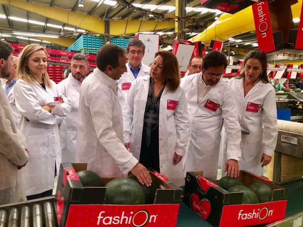 Visita de la Consejera de Agricultura a Indasol