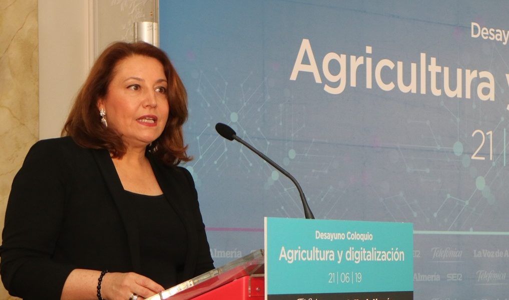 Carmen Crespo, en una visita reciente a Almería.