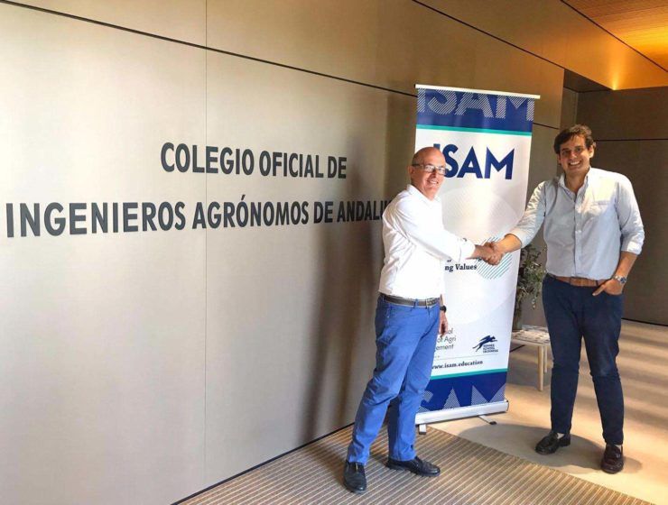 Diego de la Serna, Secretario Técnico del Colegio y Luis Flores, Director de Operaciones de ISAM.