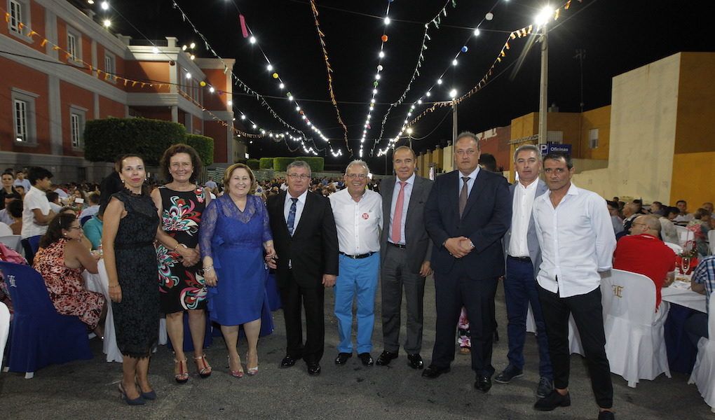 Representantes y autoridades de Vicasol