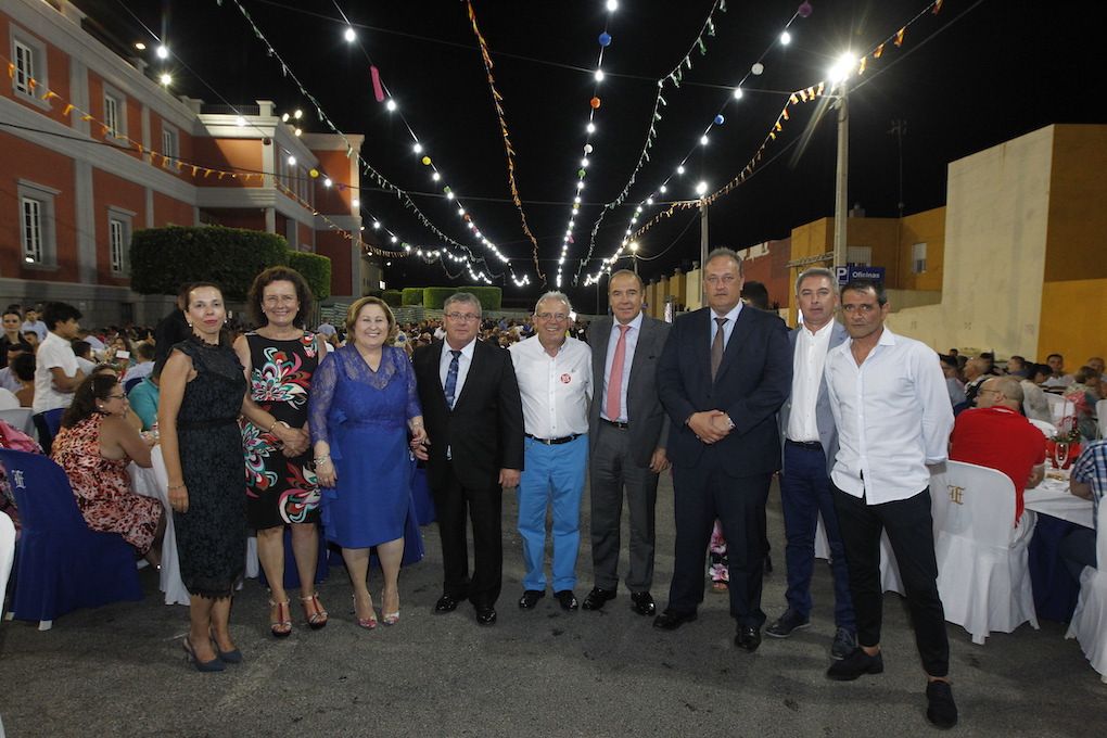 Representantes y autoridades de Vicasol