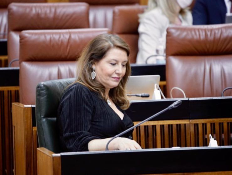 Carmen Crespo en el Parlamento Andaluz.
