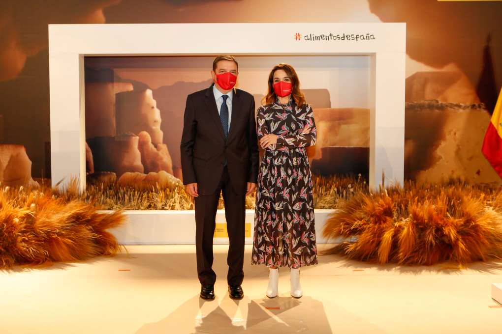 campaña el país más rico del mundo