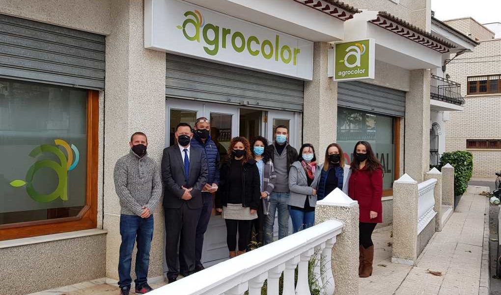 AGROCOLOR INAUGURA EN LOS VELEZ HOME ok