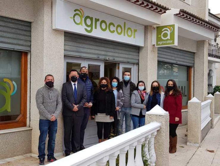 AGROCOLOR INAUGURA EN LOS VELEZ HOME ok
