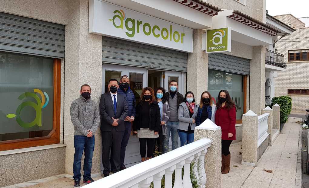 AGROCOLOR INAUGURA EN LOS VELEZ HOME ok