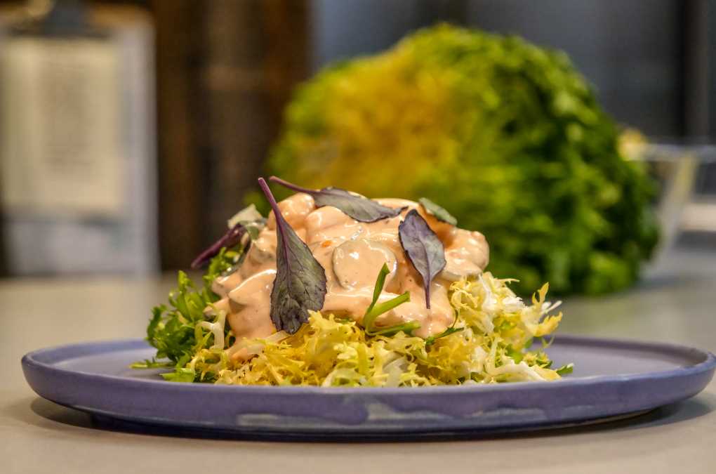Ensalada de Escarola y Cóctel de Gambas