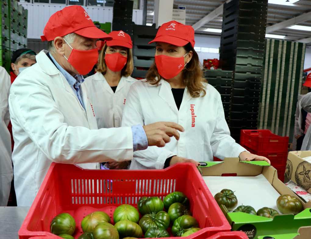 Visita consejera a Granada La Palma home