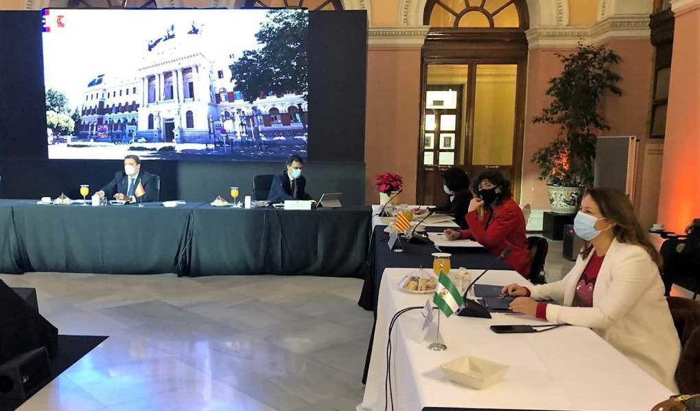 Carmen Crespo en la reunión del Consejo Consultivo.