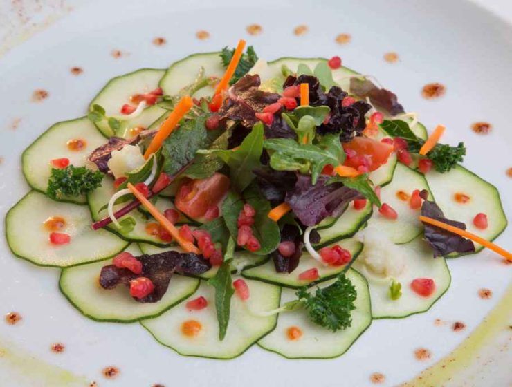 Carpaccio de brotes baby leaf y calabacín Primaflor
