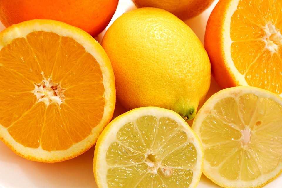 Naranjas y limones