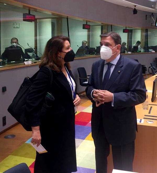 consejera ministro