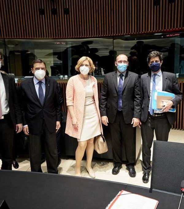 PAC ministros
