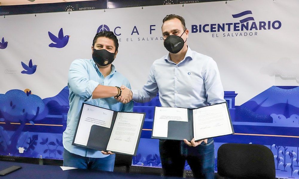 Acuerdo El Salvador - Kimitec -David Martínez y Alejandro de las Casas 1