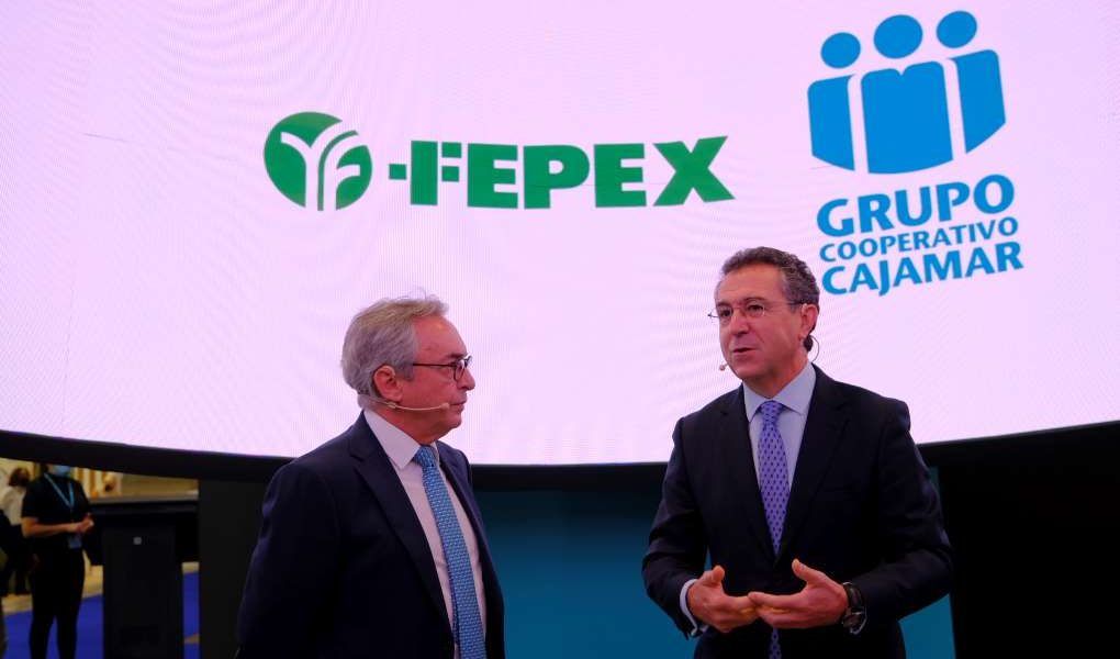FEPEX, Jorge Brotons, y el presidente de Cajamar, Eduardo Baamonde