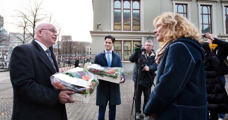 Entrega de cartas ministros Holanda
