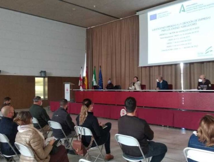 charla ayudas jóvenes agricultores