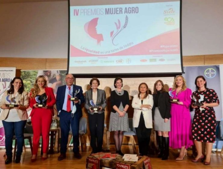 premios mujer agro