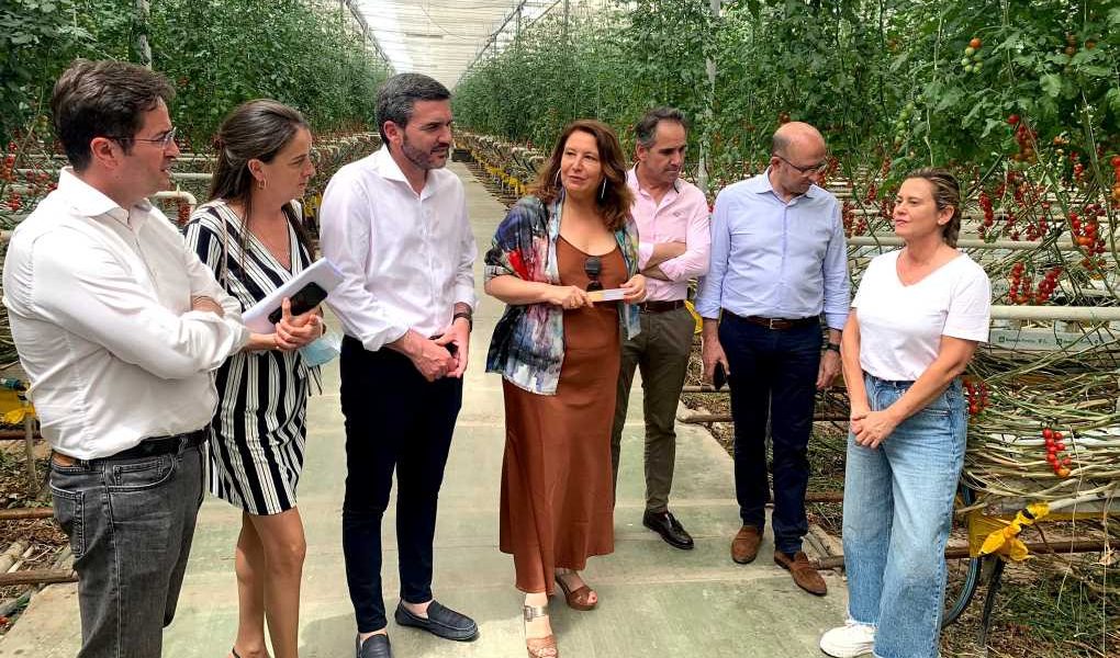 invernadero Almería Consejera de Agricultura ok