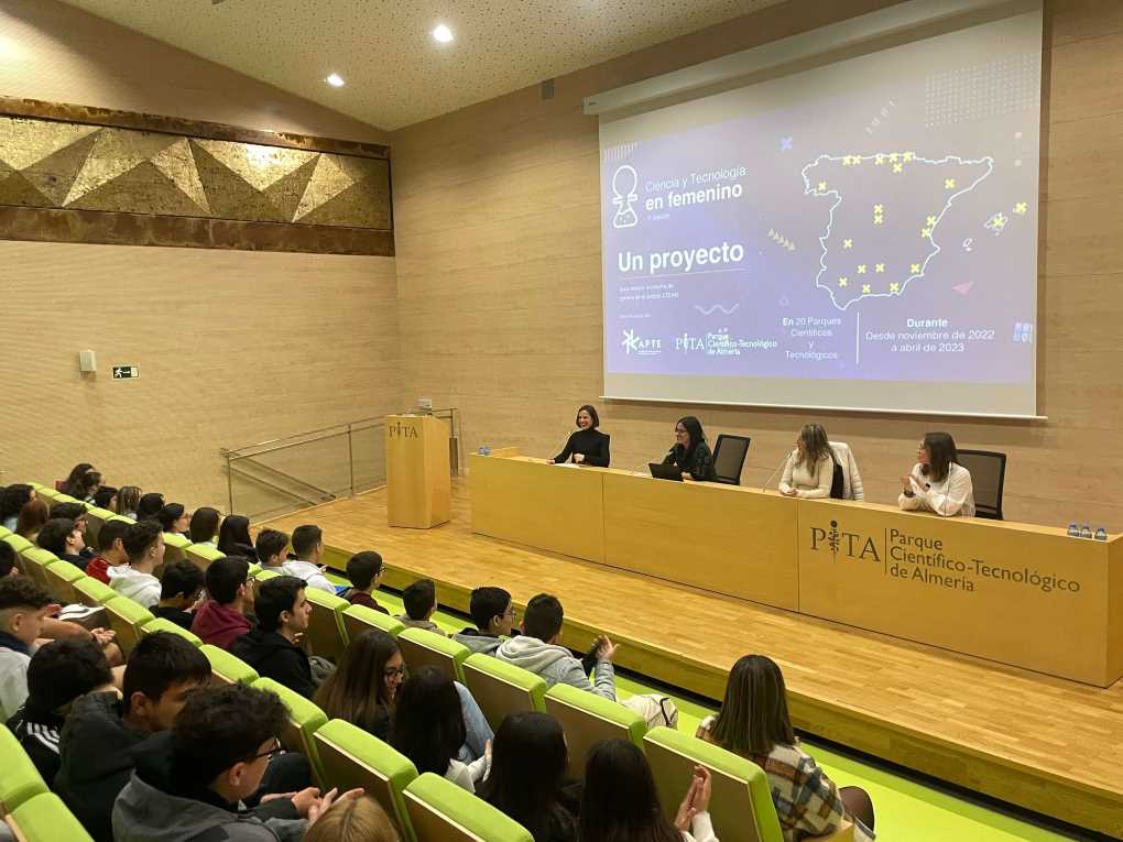 ciencia-tecnologia-femenino-pita (002)