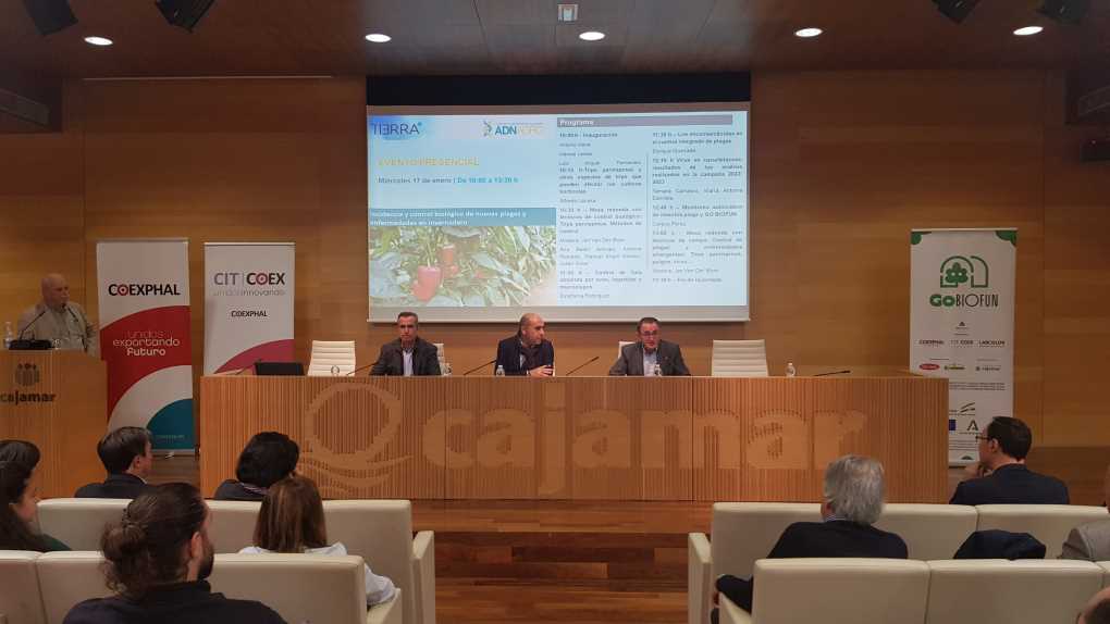 COEXPHAL y CAJAMAR-Jornada control biológico (2)