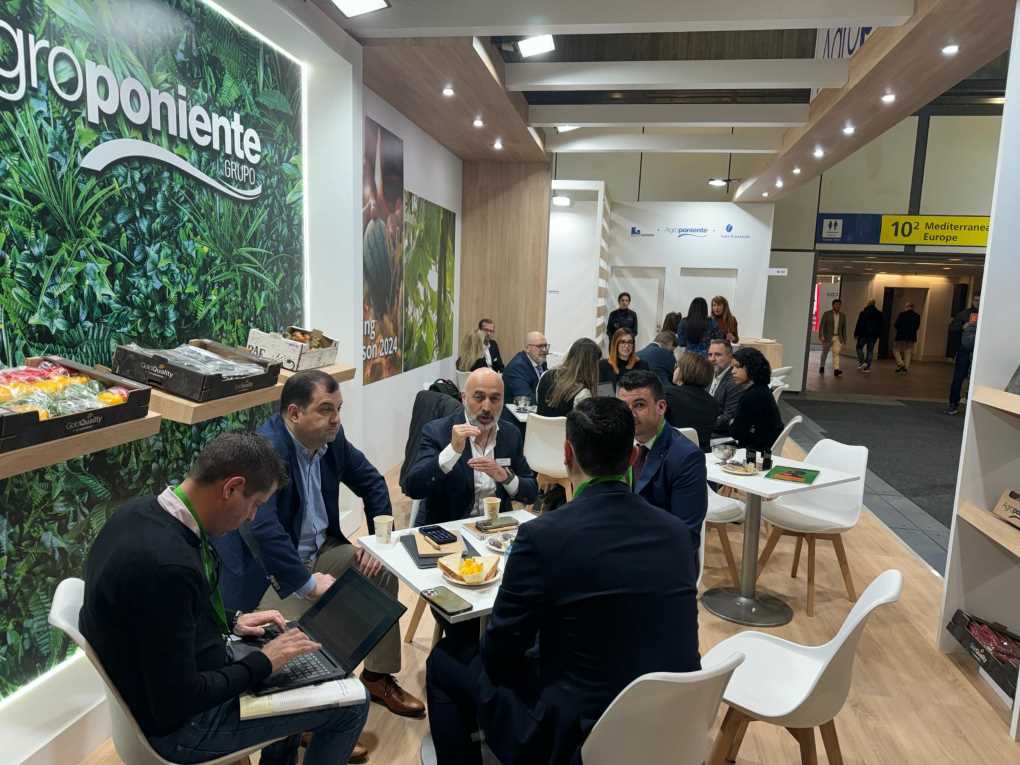 GRUPO AGROPONIENTE. Fruit Logistica