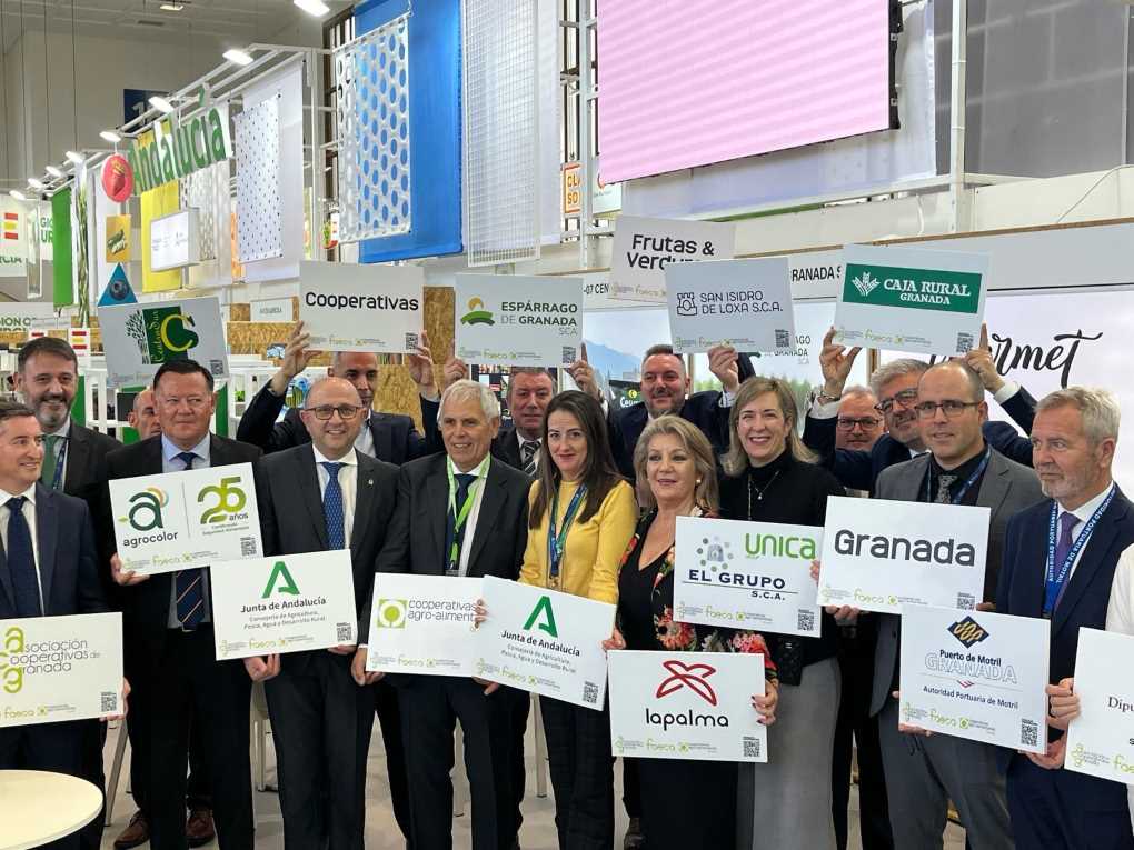 Manuel Gómez y Daniel Quesada junto a empresas granadinas (002)