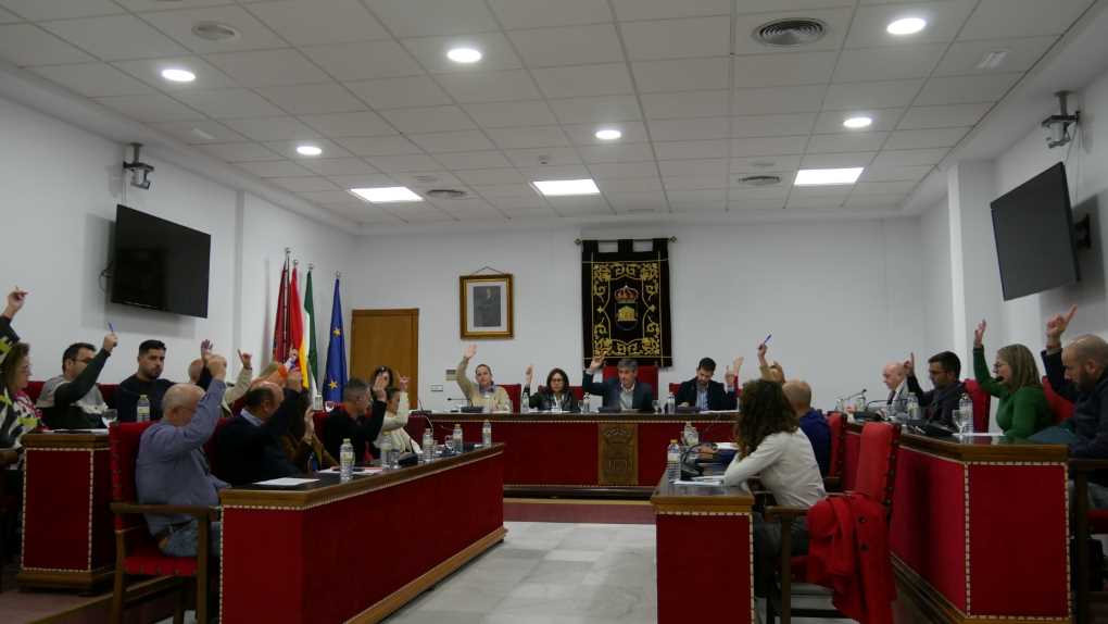 240305 Ayuntamiento de Adra apoyo sector pesquero y agrario - PLENO (002)