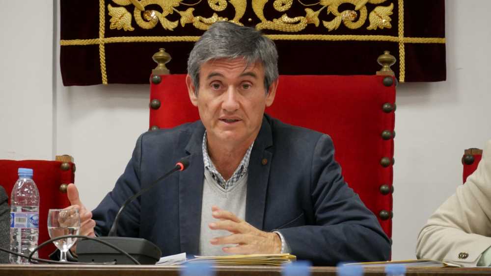 Adra aprueba un régimen sancionador para los invernaderos