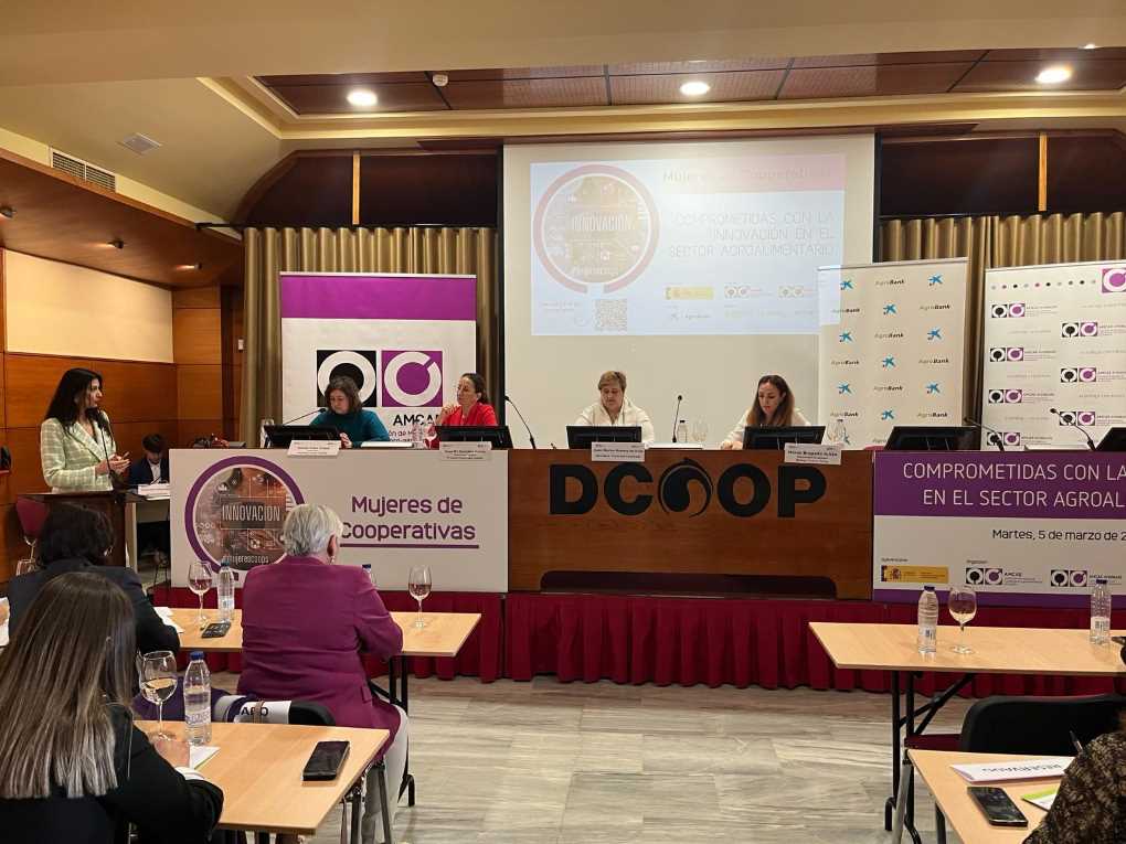 Mujeres Cooperativas