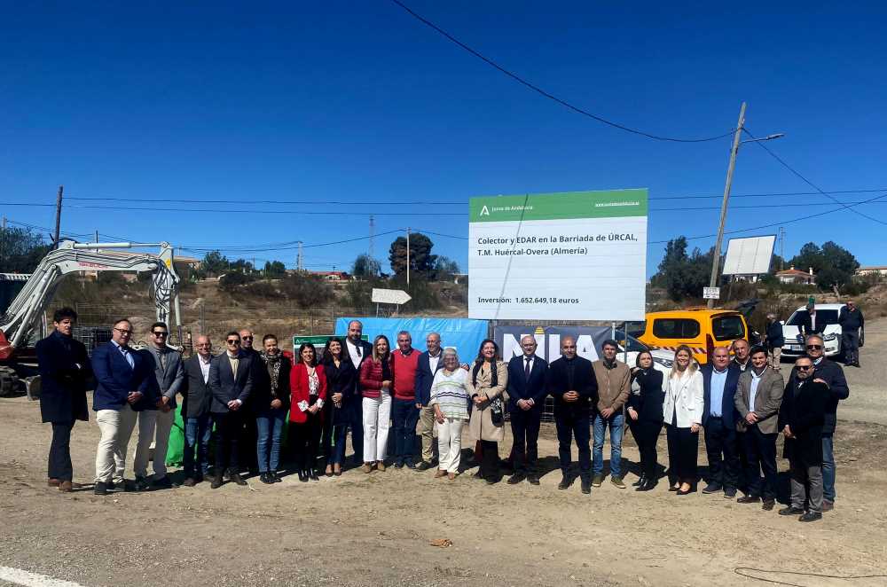 primera piedra EDAR