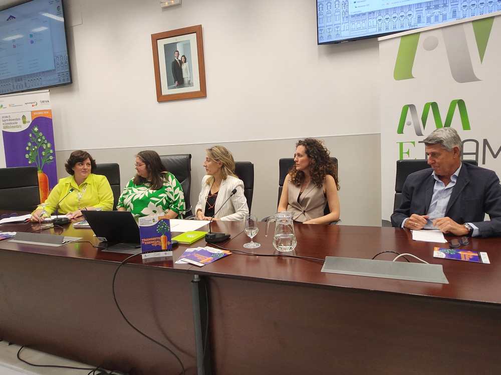 mesa redonda curso apae