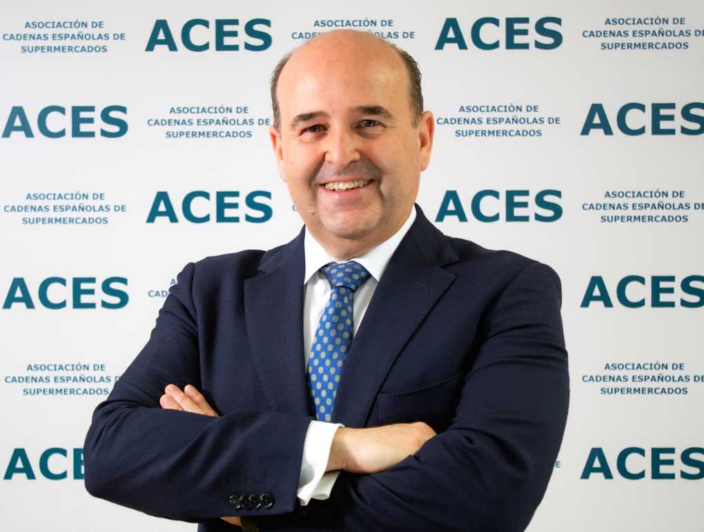 Aurelio del Pino presidente de ACES (002)