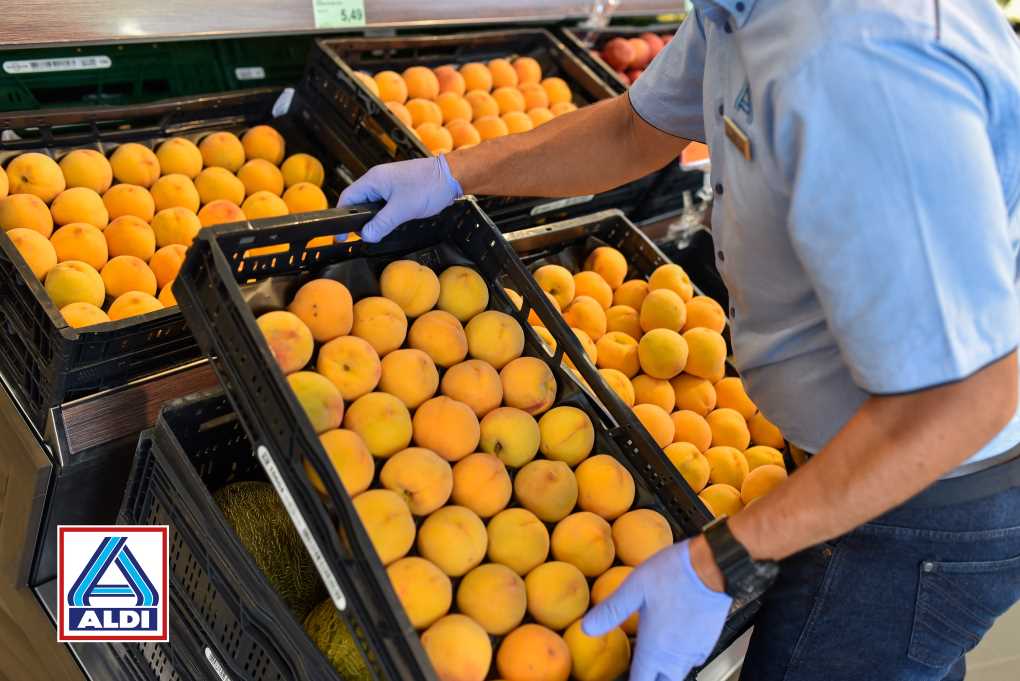 ALDI_Fruta de hueso (002)