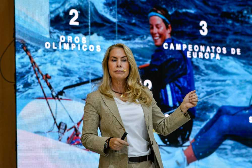 Theresa Zabell 
