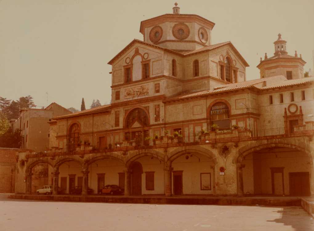 F1-Antiguo Mercado Calle Lleida (002)