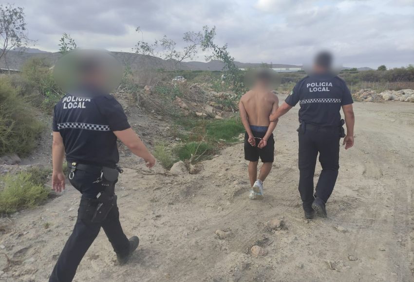 POLICIA NÍJAR