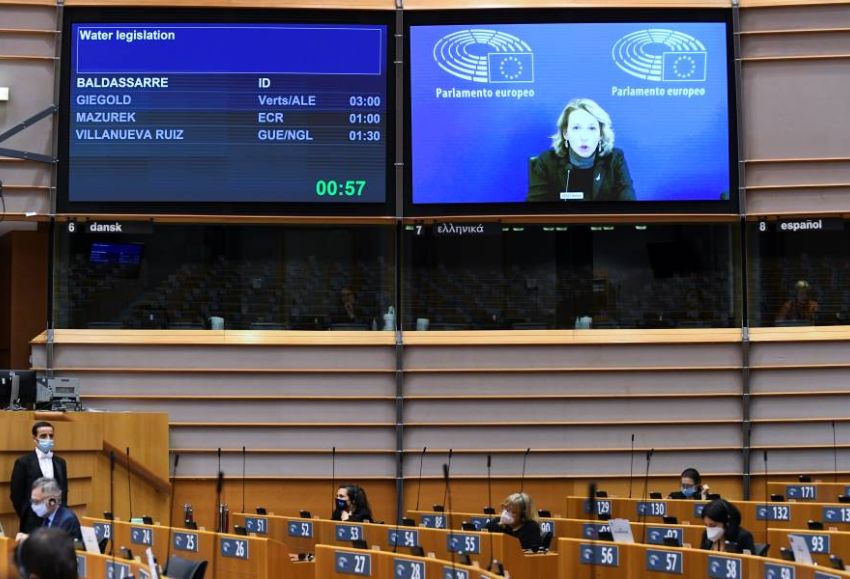 debate agua Parlamento europeo