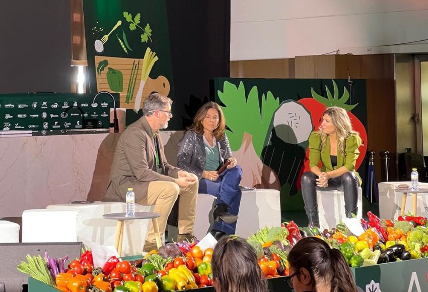 Mar villalobos y Julia