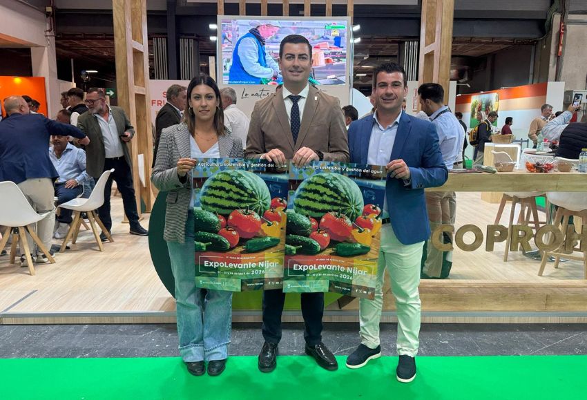 presentan cartel expolevante
