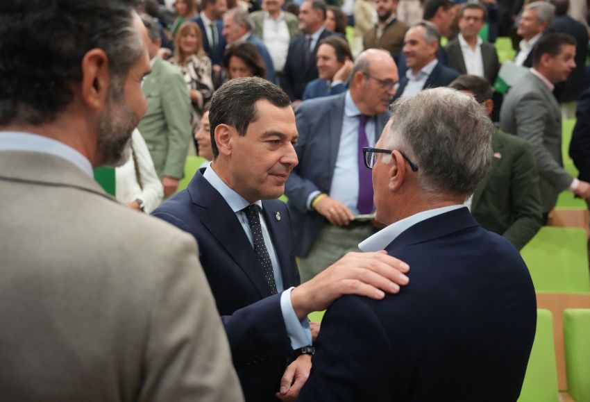 juanma moreno ayudas opfh (1)