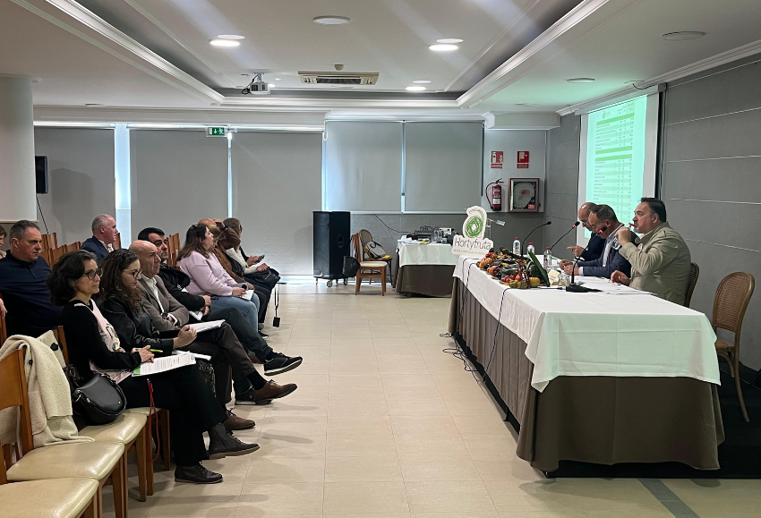asamblea-hortyfruta(2)