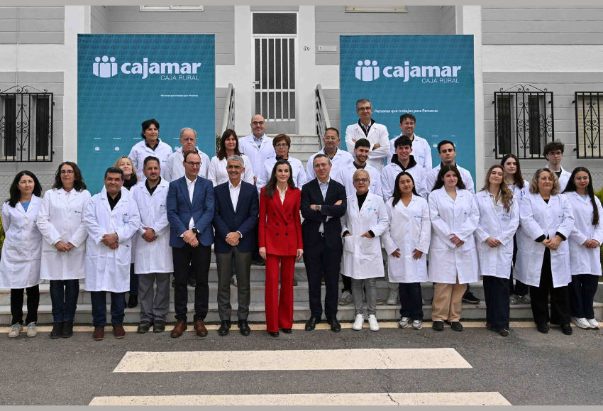 reina-cajamar2