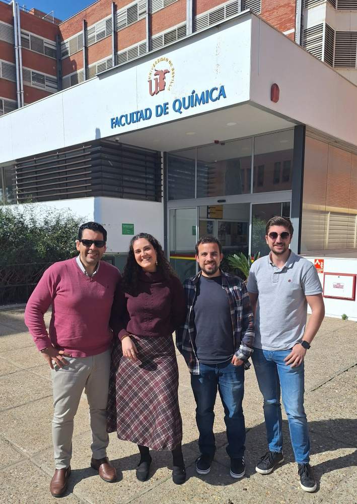 Equipo de investigación del Departamento de ‘Ingeniería Química y Ambiental’ de la Universidad de Sevilla.